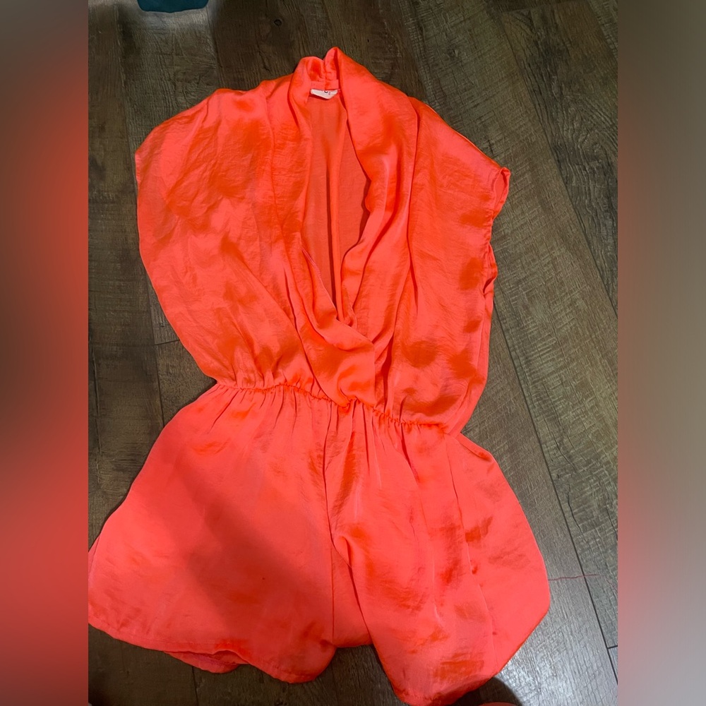 Silky coral romper!! Size medium